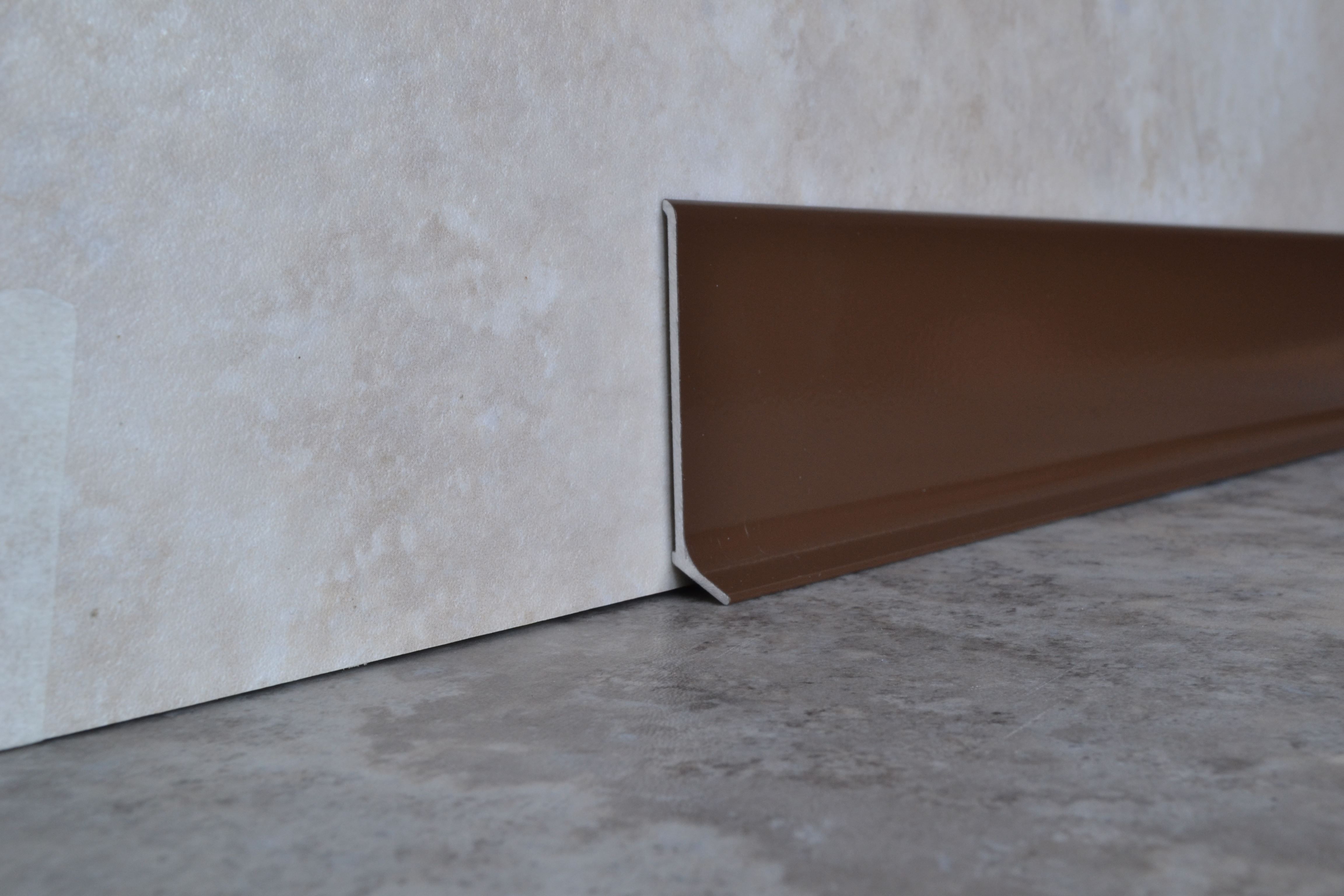 Плинтус алюминиевый L-образный шоколад (2500*11*60 мм) — купить в Волгограде