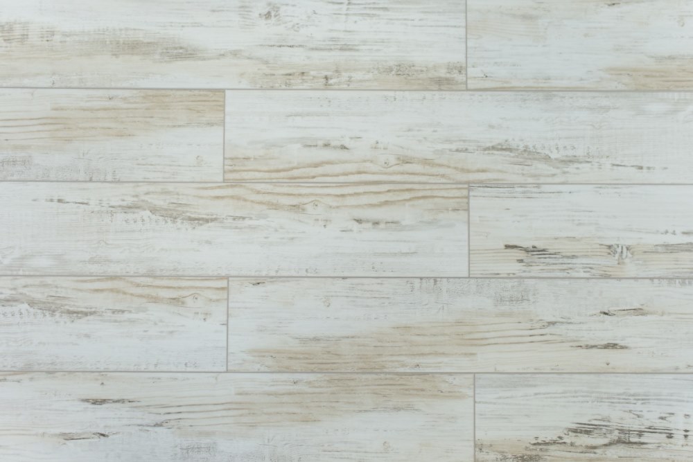 Замковая ПВХ плитка "Art Tile" Берёза Прованс (1220*152*5 мм) — купить в Волгограде