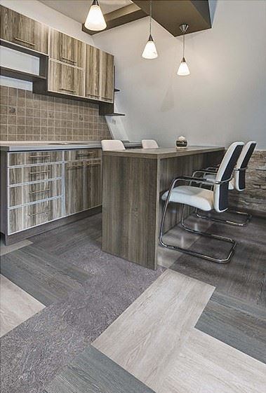 Плитка ПВХ "Tarkett" New Age Serenity (914,4*101,6*2,1 мм) — купить в Волгограде