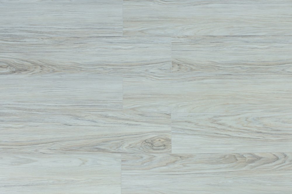 Замковая ПВХ плитка "Art Tile" Клён Жемчужный (1220*152*5 мм) — купить в Волгограде